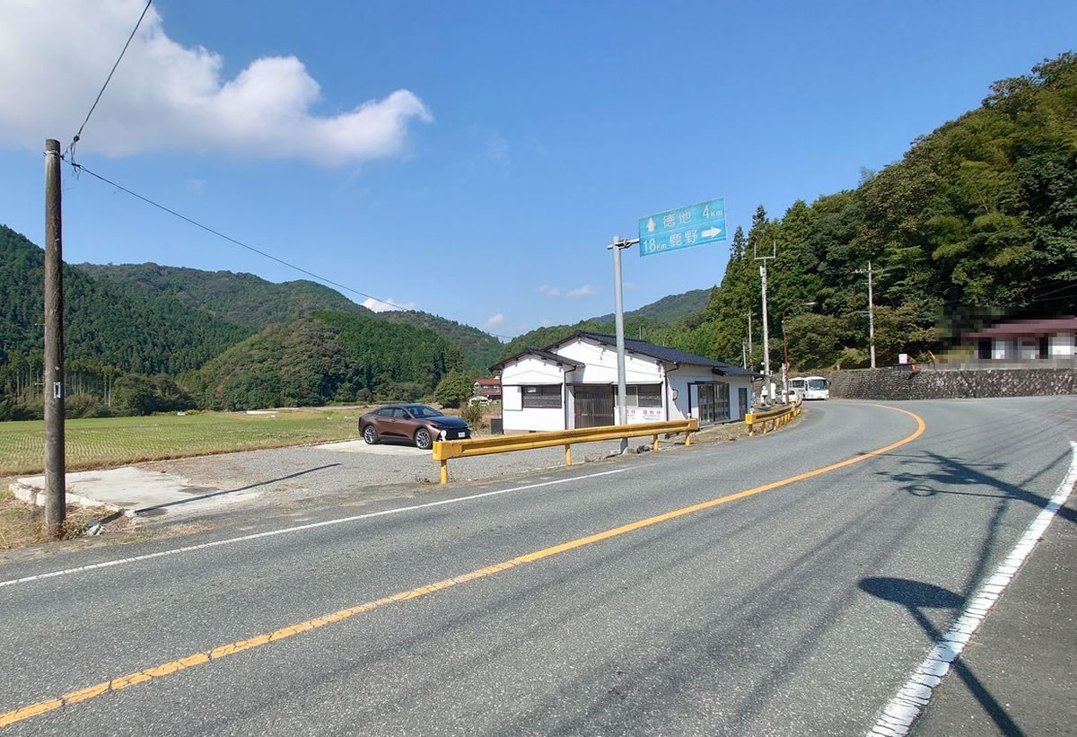山口市徳地 外観